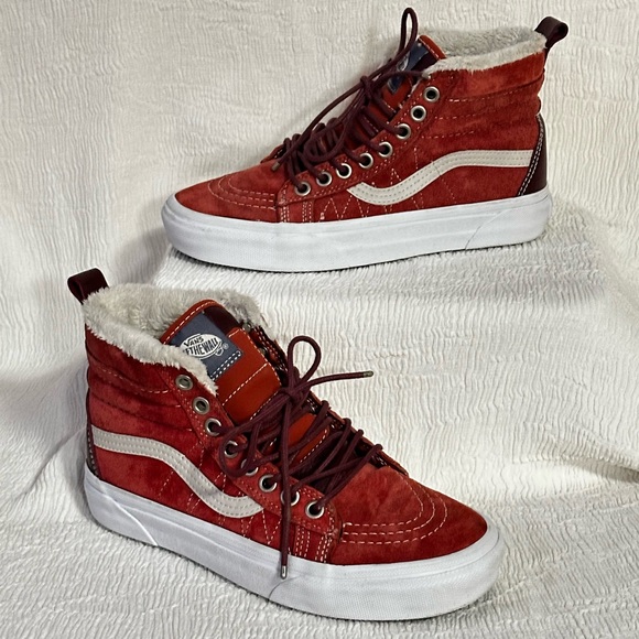 🔥 Vans Sk8-Hi MTE Hot Sauce/Port Royale w/ Fur Lining - Men’s 4 / Women’s 5.5🔥